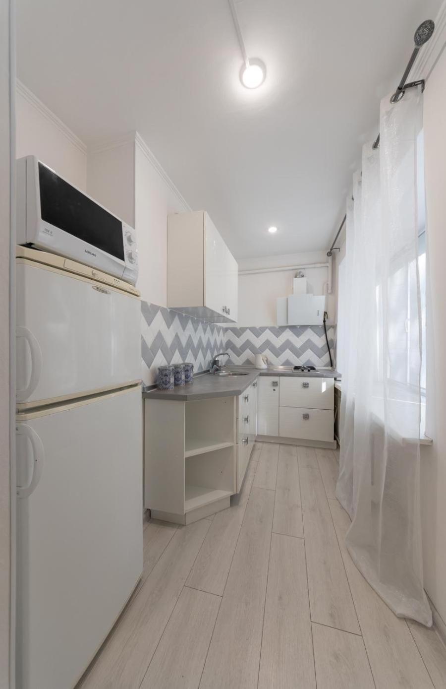 Flat 24 On Lesi Ukrainki 12 With 1 Bedroom Kiew Exterior foto
